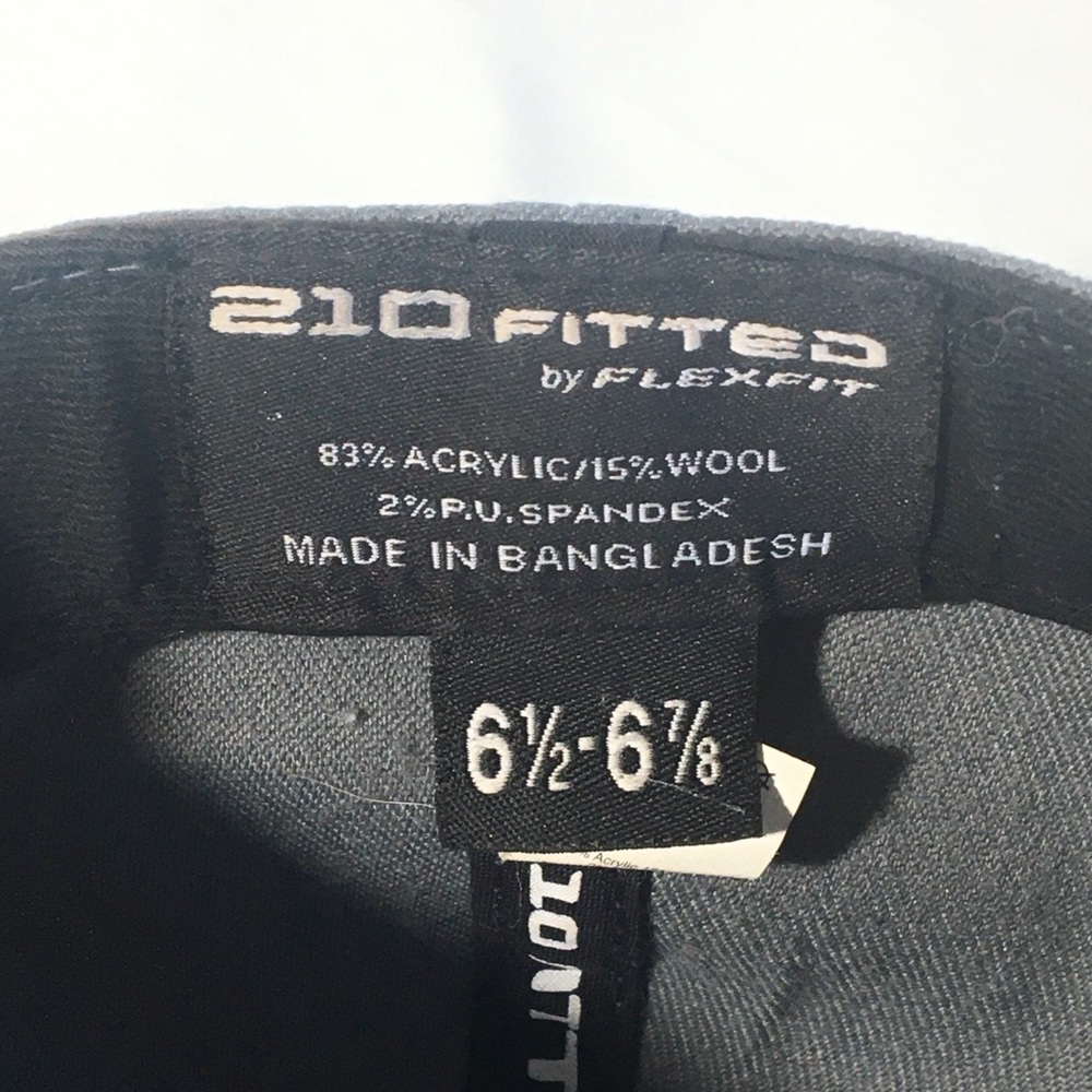 Y2K 220 Fitted Wool Blend DC Plaid Logo Cap - Picture 6 of 7